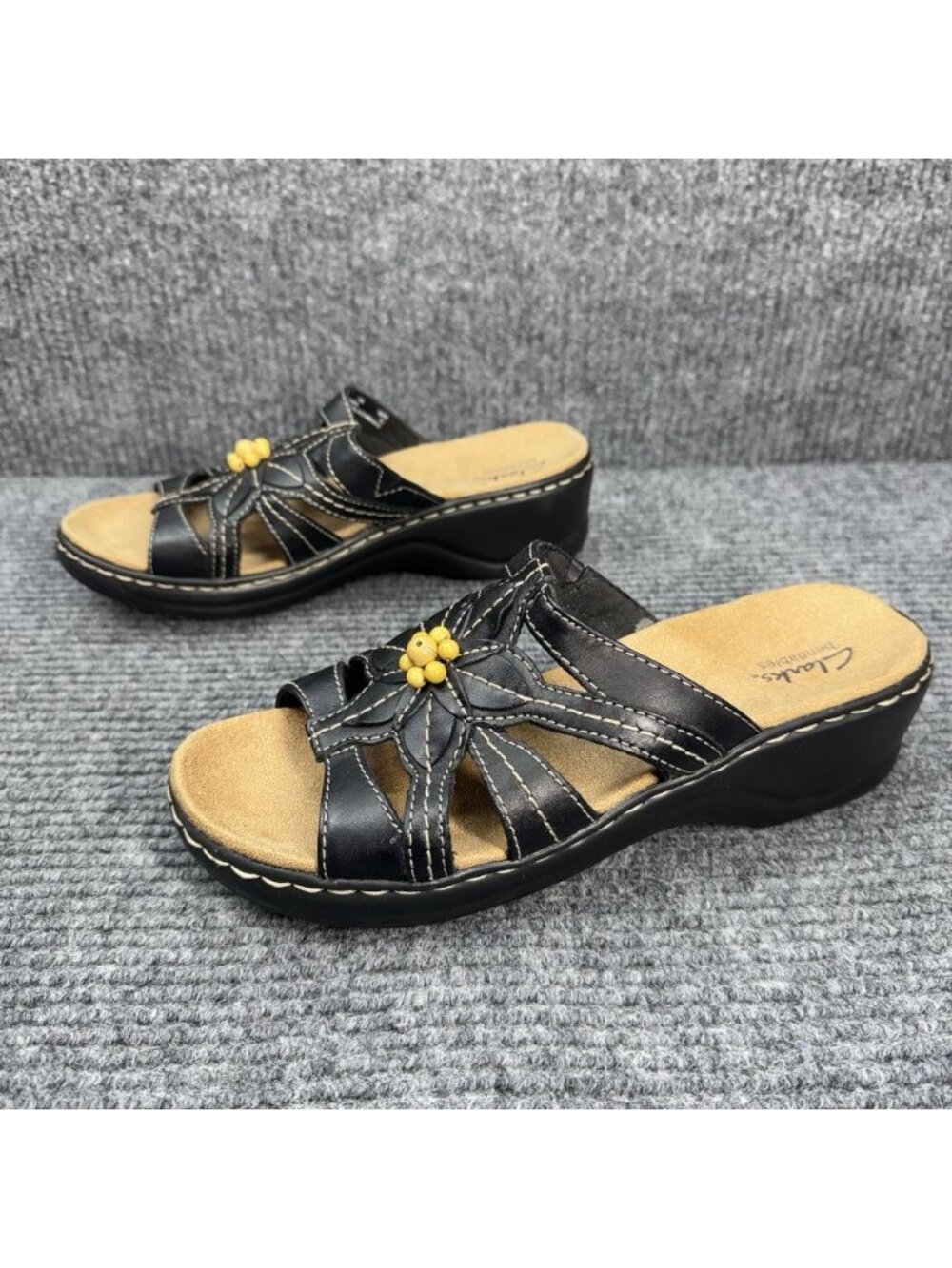 Clarks Sandals Womens 9M Lexi Myrtle Slide Black Slip On Open Toe Wedge Floral